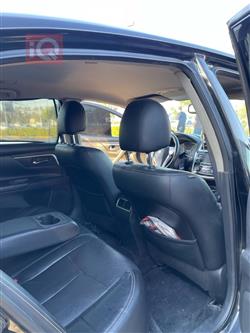 نيسان ألتيما